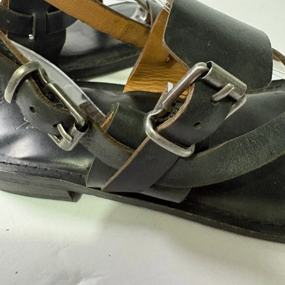 Patricia Nash Fidella Black Leather Strappy Buckle Gladiator Toe Loop Sandals 7M